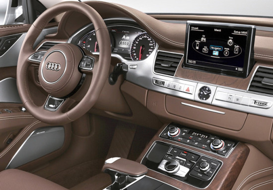 Автомобили Audi получат поддержку Apple CarPlay лишь в 2016 году